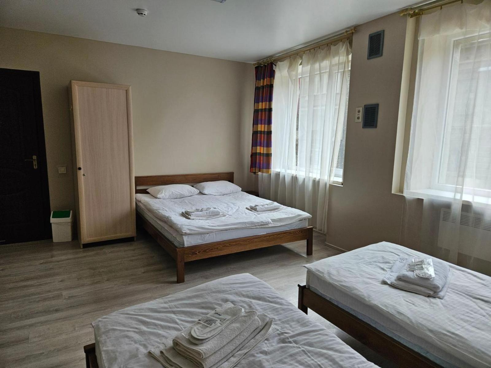 Lion Hill Hotel Lviv Ngoại thất bức ảnh