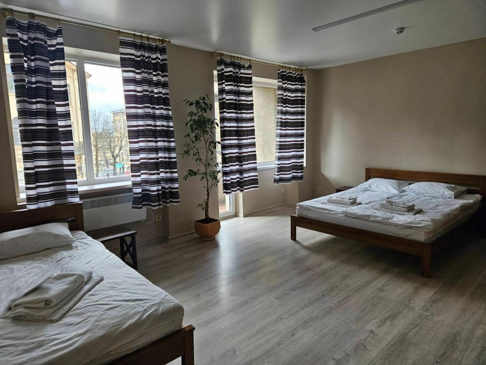 Lion Hill Hotel Lviv Ngoại thất bức ảnh
